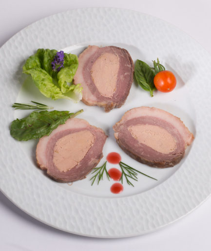Magret d'oie fourré au foie gras de la ferme Andrévias dans le Périgord